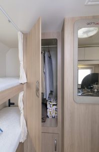 04_435_dormitorio_vista_2.jpg
