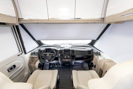 05_937_volante_conduccion.jpg