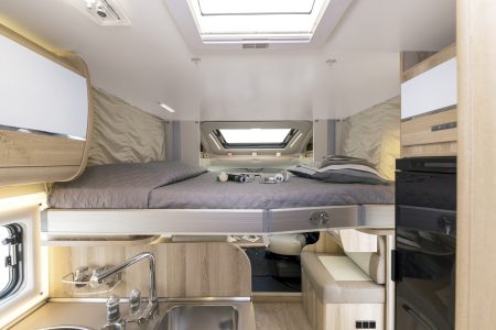 06_t32_dormitorio_salon.jpg
