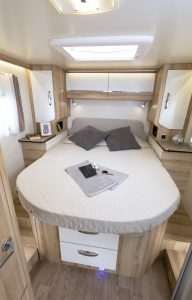 07_t34_dormitorio_vista_2.jpg