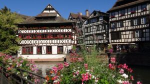 Viajar en invierno con amigos en autocaravana y camper